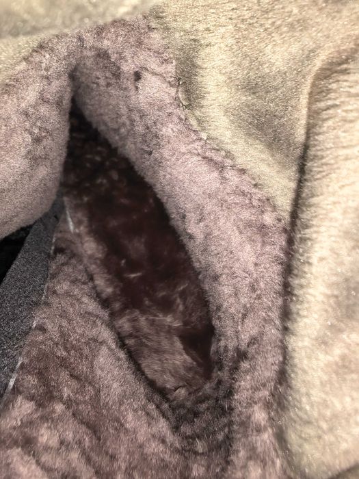 Продам женские сапоги.