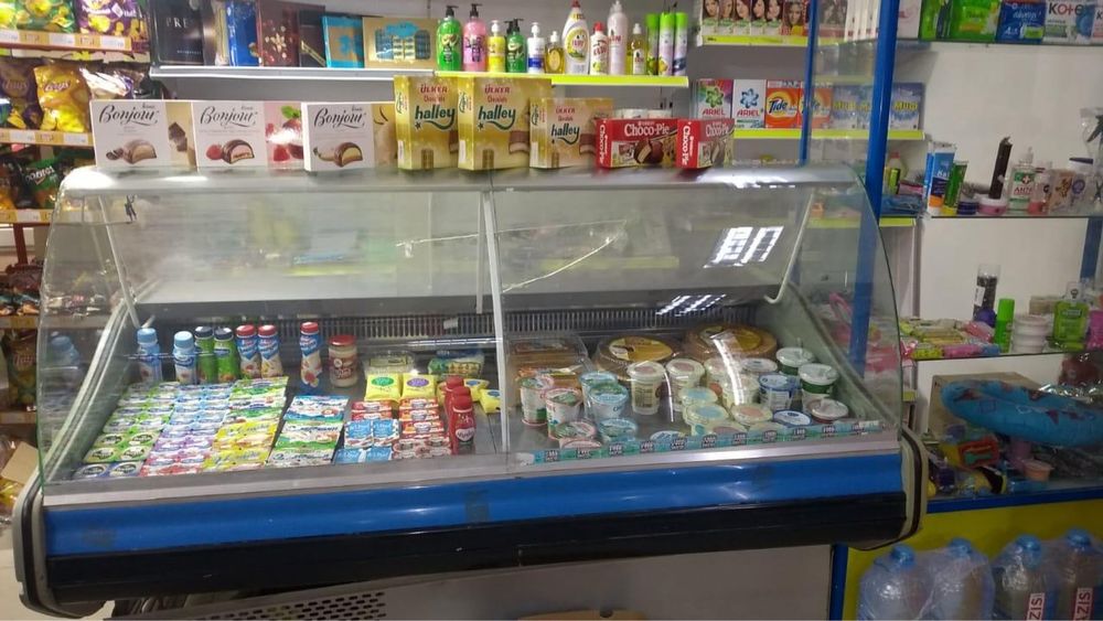 Холодильник для магазина