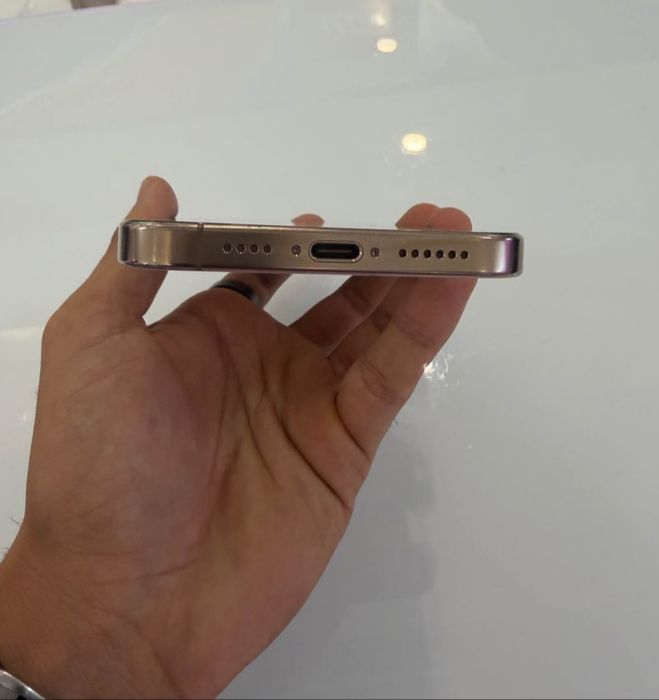 iPhone 16 pro max