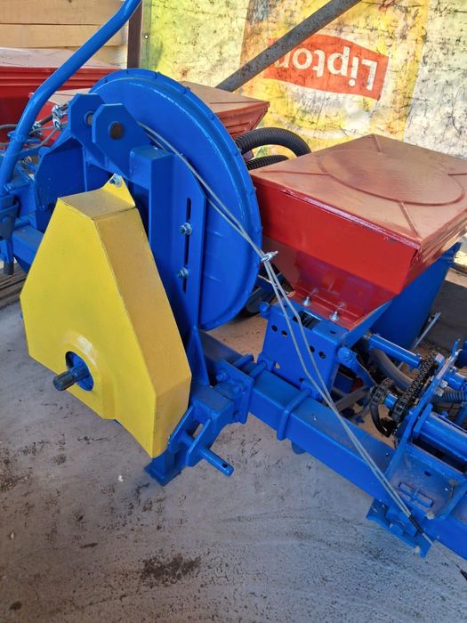 Semănătoare porumb SPC4