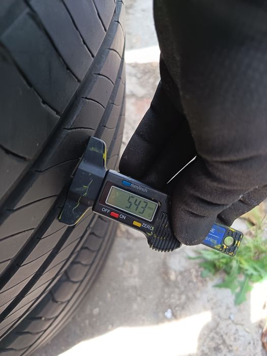 Anvelope vara 255 40 19 Michelin 2021 5.4mm