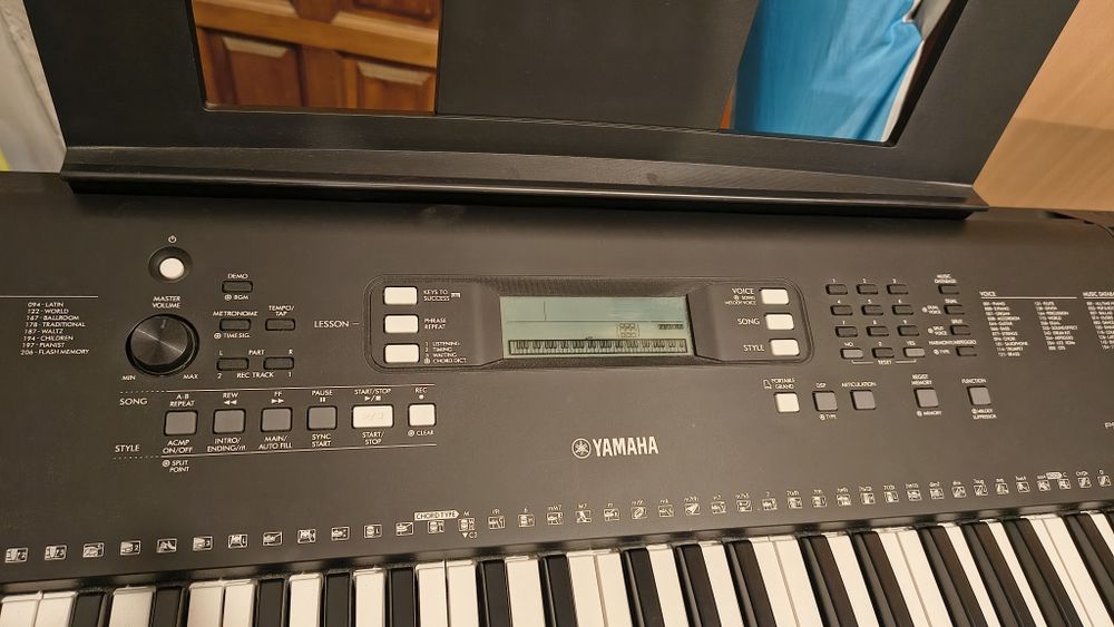 Vand orga Yamaha PSR EW 310