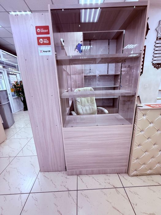 Продам витрины для одежды