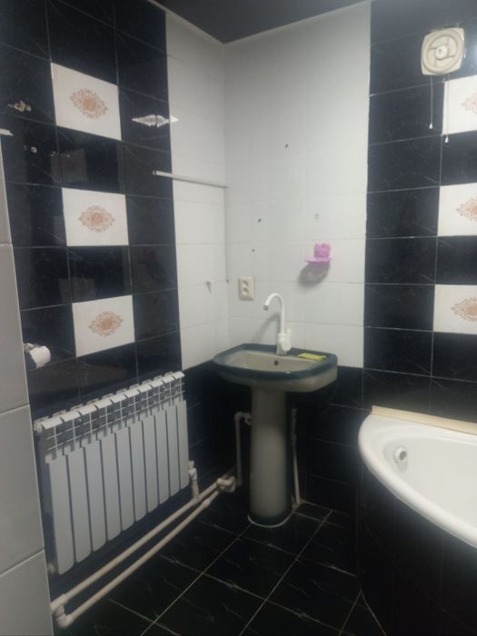 Квартира сотилади