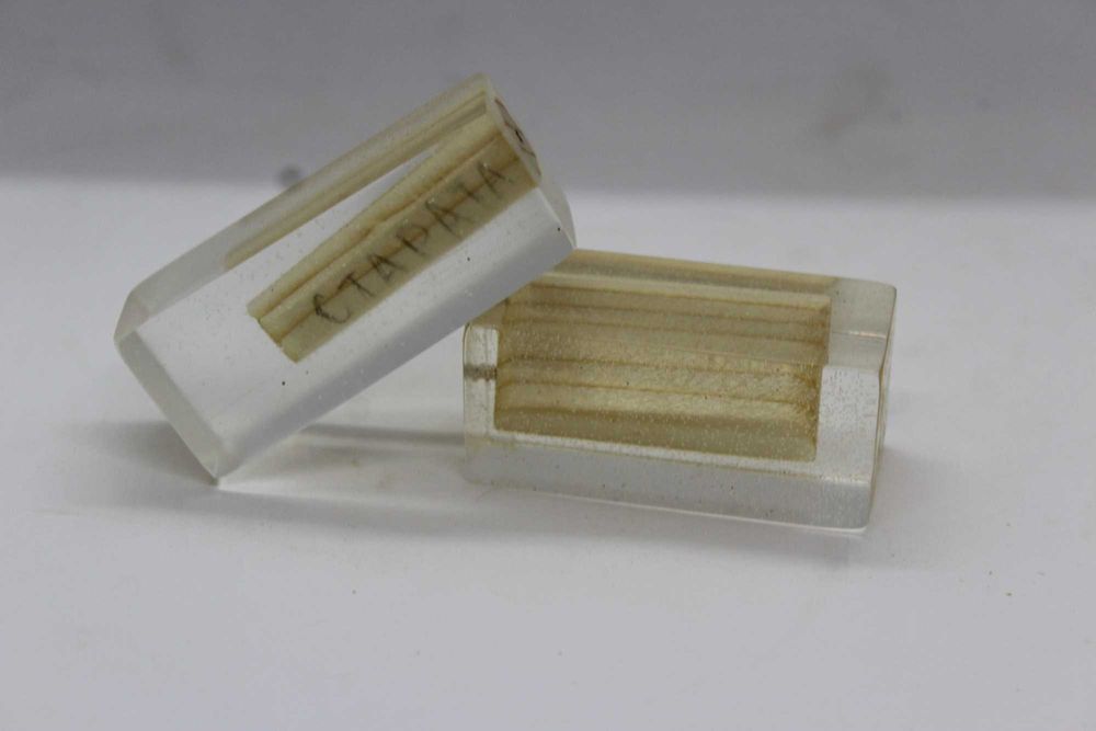 Прозрачна епоксидна смола