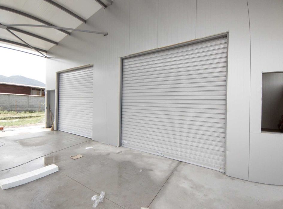 Охранителни ролетки и гаражни врати