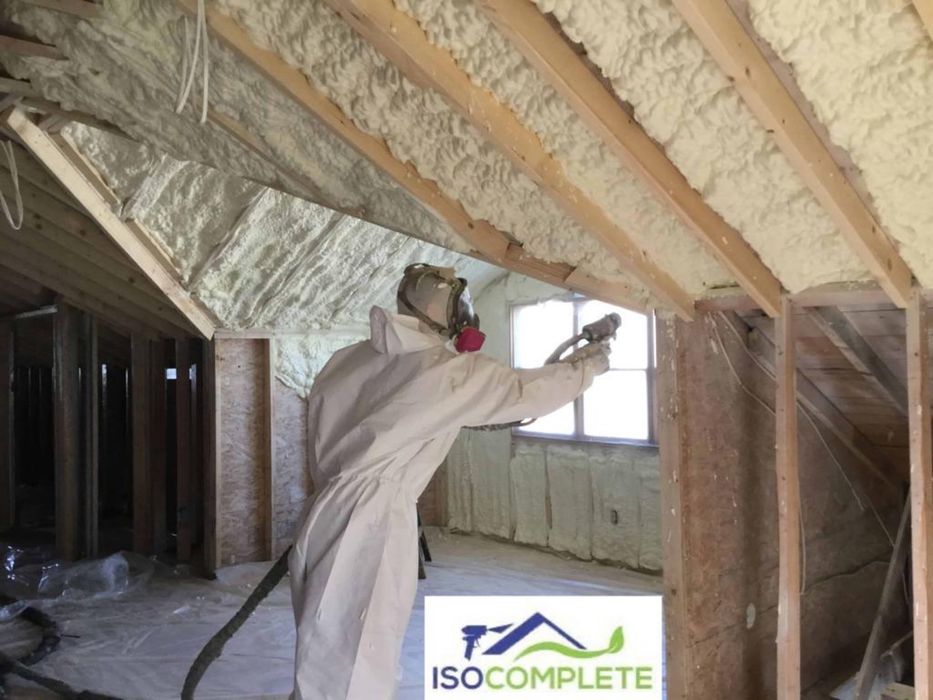 Izolatii Premium cu spuma poliuretanica