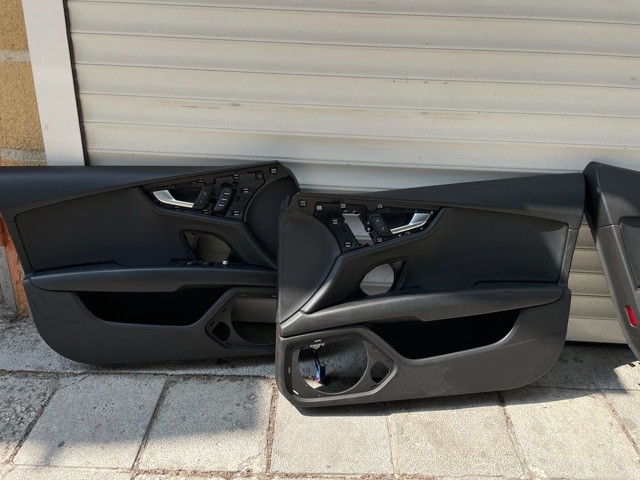 Кори на врати ауди а7 кожа