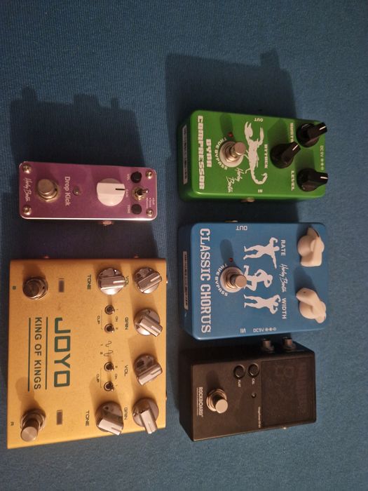 Vand procesor+ pedale