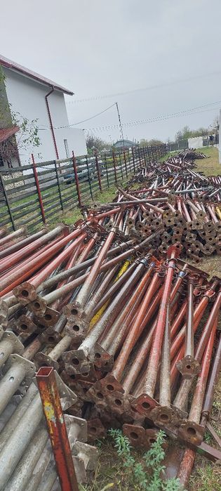 popi metalici/schela de vanzare