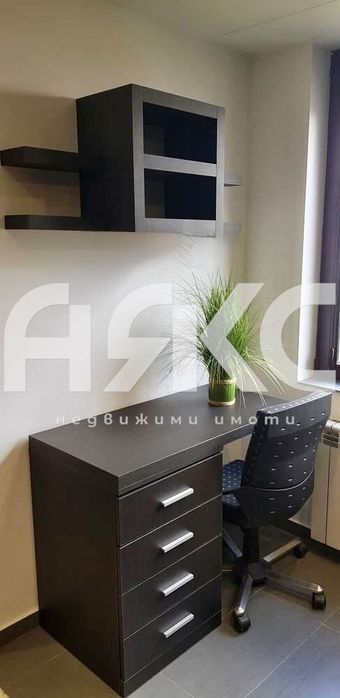 Продава се Четиристаен апартамент в София, Манастирски ливади - 110 кв.м за 1855 €/кв.м - Снимка #5