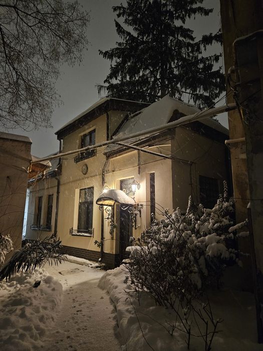 Casă individuală Grădina Icoanei ultracentrală rară pentru cuplu sau familie | Alexandru Donici | Grădină + Parcare | Proprietar | Sector 2