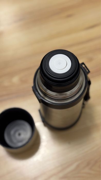 Termos inox 500 ml pastrare cald rece capac etans-nou