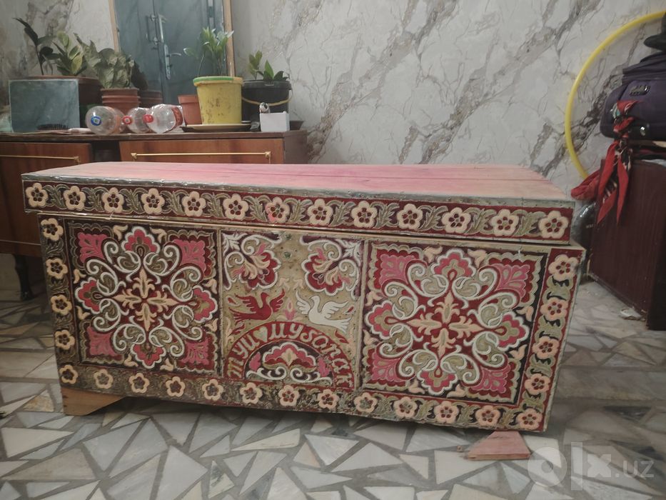 Сандык сатылады.