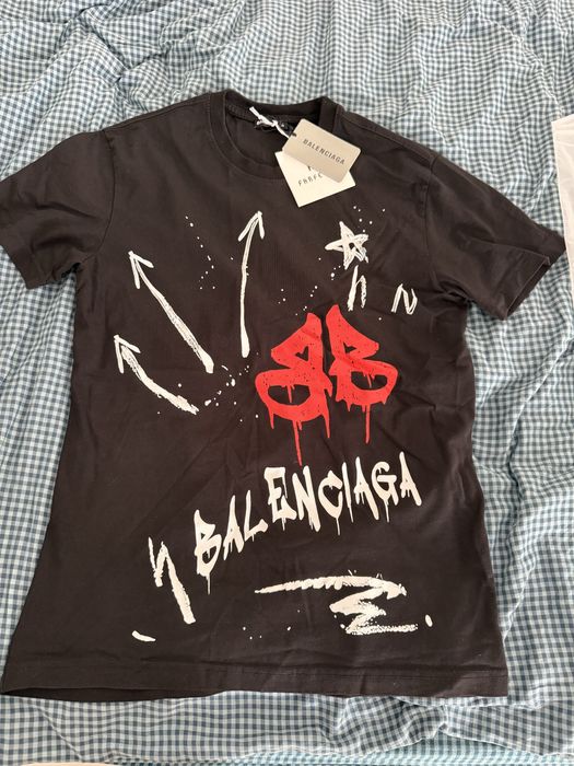Tricou balenciaga