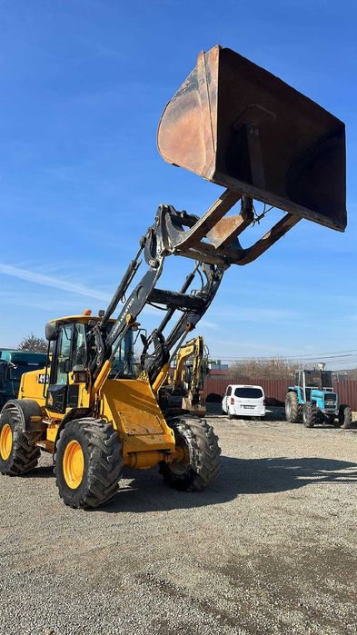 Incarcator frontal JCB 414 S