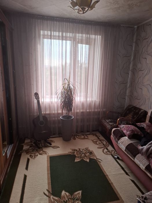 Продам 2-комнатную квартиру
