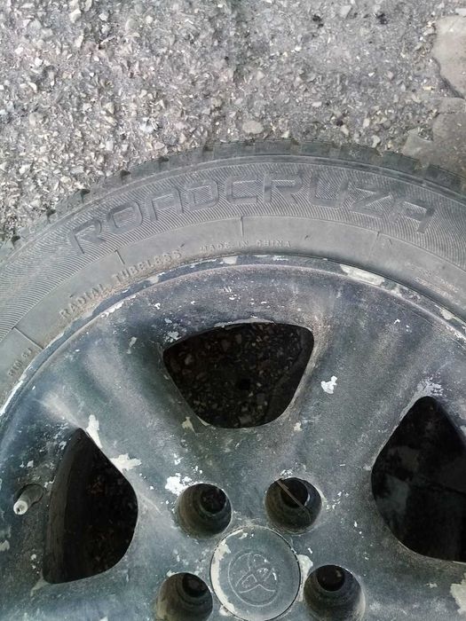 4 броя алуминиеви джанти с гуми 15-5х100 toyota с хубави зимни гуми