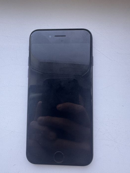 Iphone SE продаю 2020