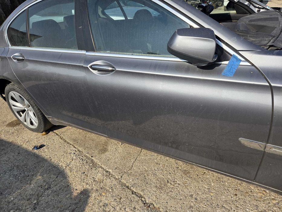Usa fata spate stanga dreapta BMW seria 7 F01 Spacegrau Metallic A52