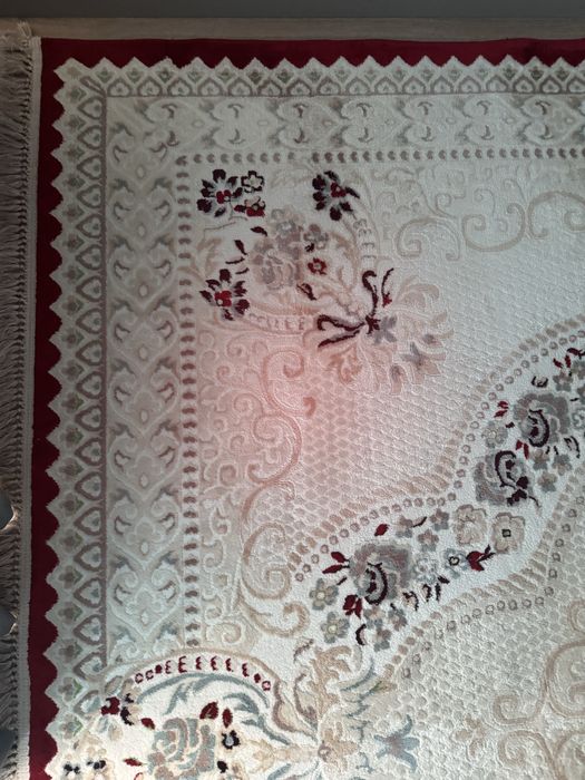 Красивый, турецкий ковер.