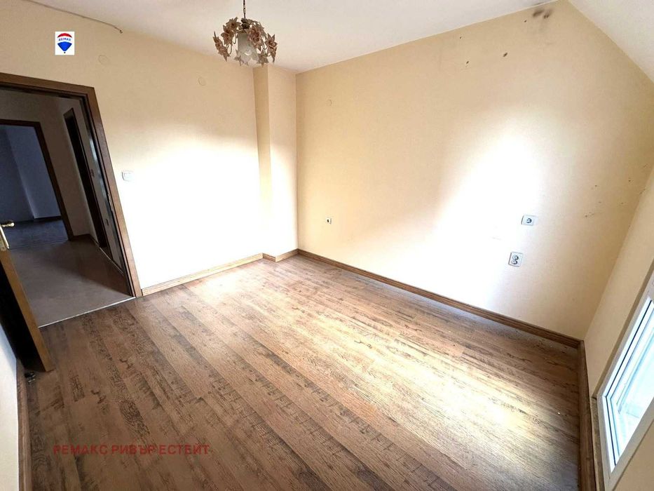 Мезонет с ГАРАЖ за продажба кв. Възраждане