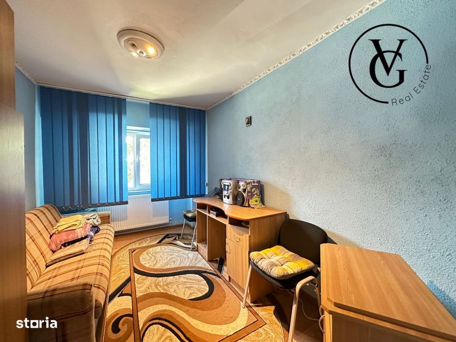 Apartament decomandat cu 4 camere - Navodari