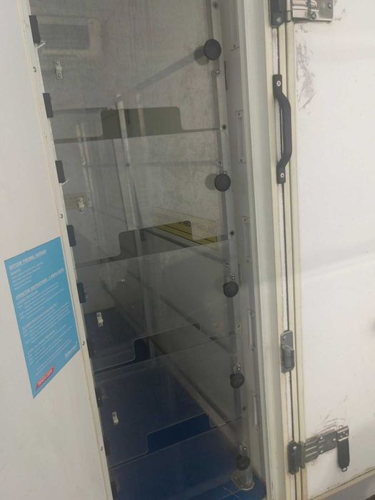 Хладилен фургон 220V