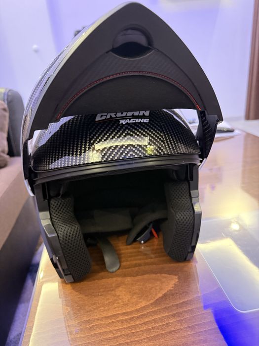 Каска за мотор нова!