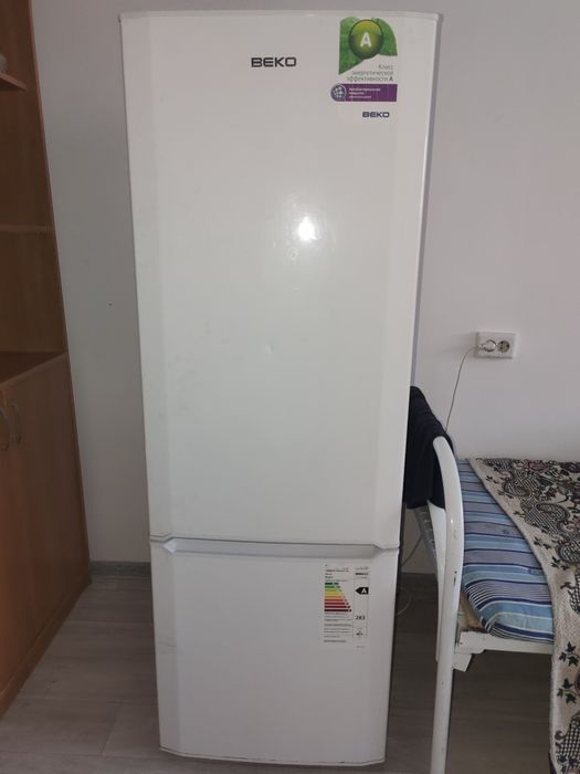 Холодильник в хорошем состоянии.