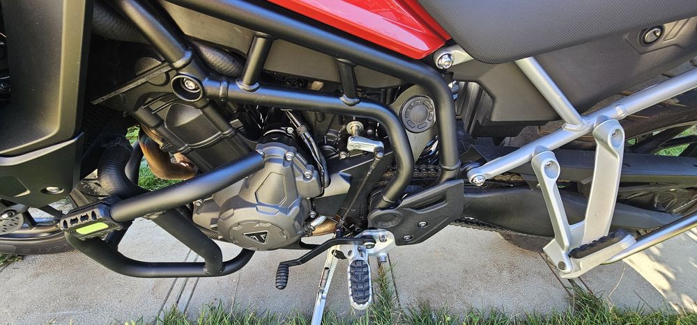 Triumph Tiger 900 GT – echipare Touring / Adventure