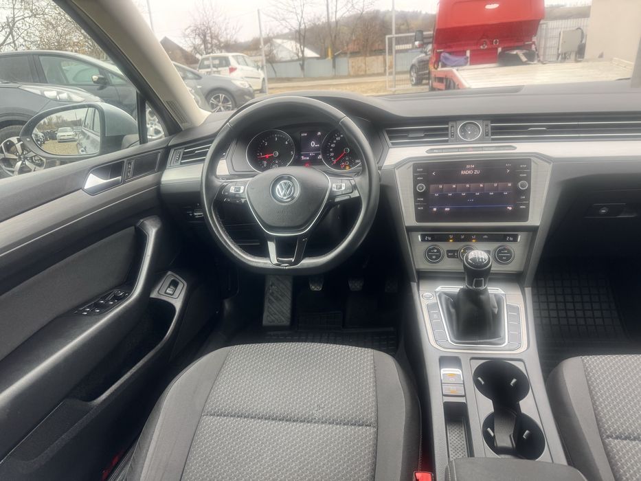 VW Passat 16 TDI 120 CP Posibilitate Rate Cash Buy Back Impecabil