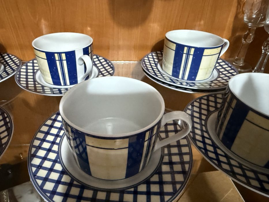 Cescute cafea / ceai cu farfuriute