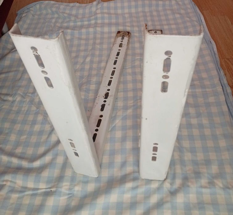 Стойка за климатик