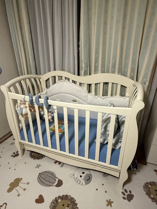 Pat bebelus produs de Baby Italia