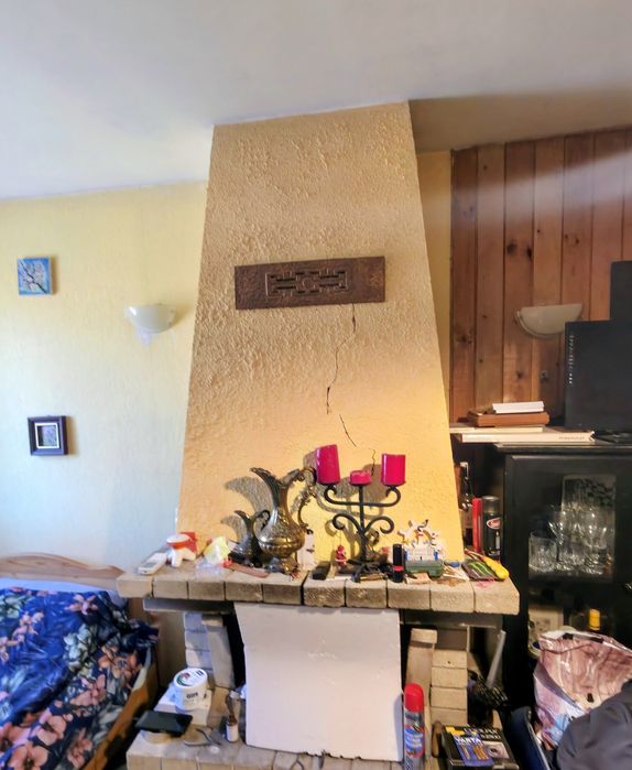 Продава се ВИЛА в село Кладница, община Перник.