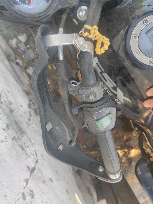 Продам мотоцикл GSX 200см³ 300k