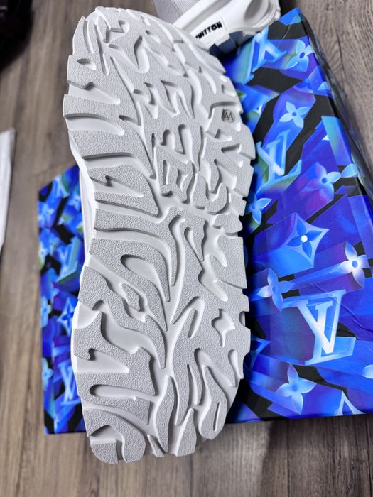 Обувки Louis vuitton ,Lacoste