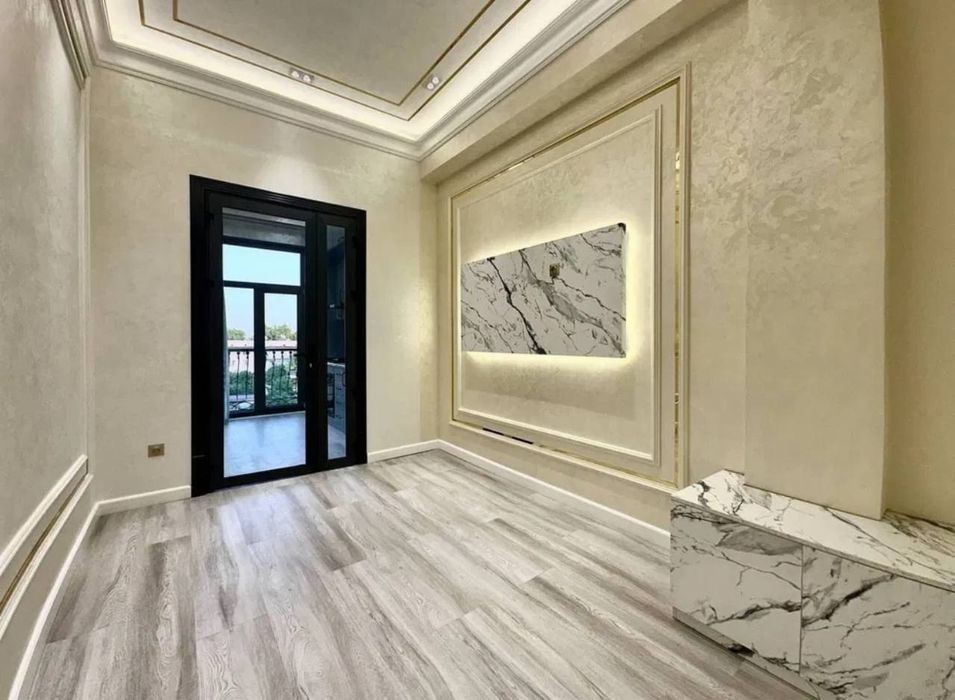 4-х комн. 105 м²  Кахы махалля, Бадамзар