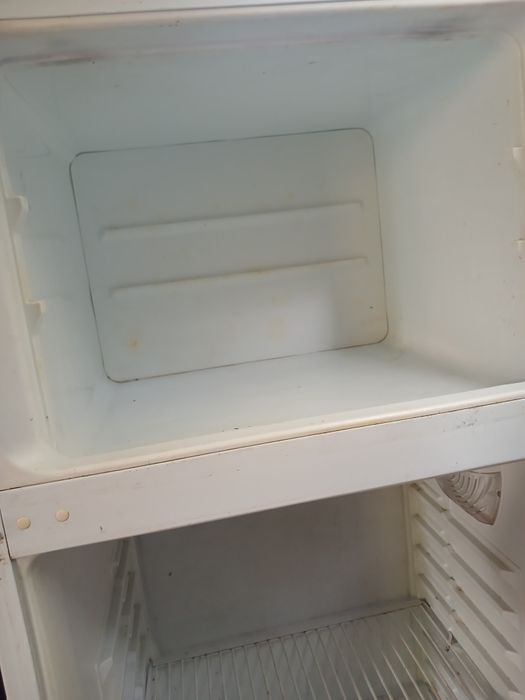 Frigider whirlpool in stare functionara