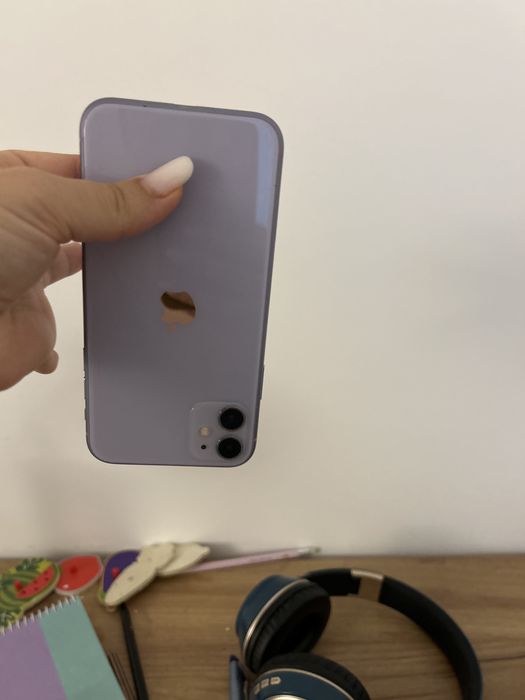 Vand  Iphone 11 ca nou