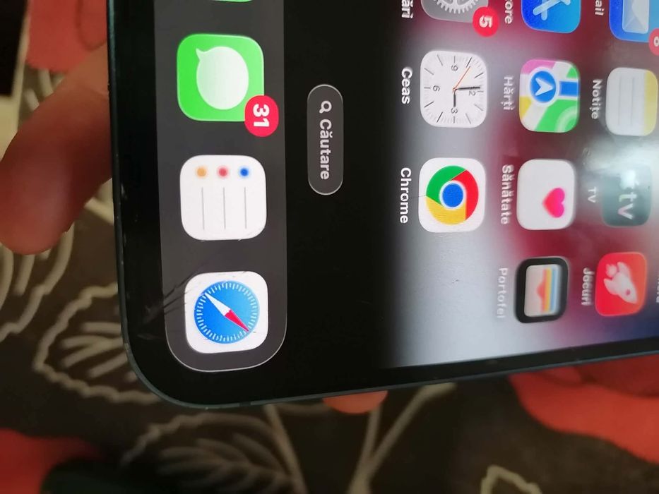 Vand Schimb IPhone 13