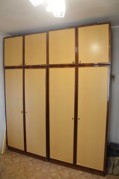 Продам шкаф шифонер с антресолями ссср