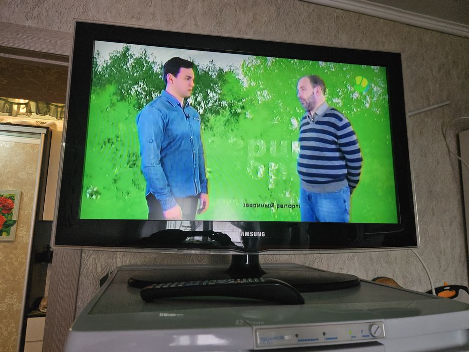 Продам телевизор