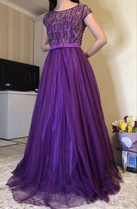 Вечерние платья все по 5000тг