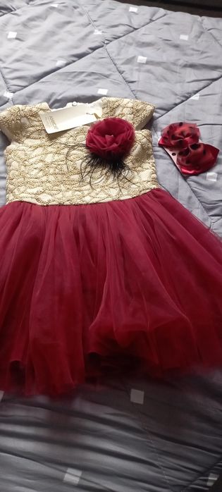 Комплекти ,рокли 86-92 и98- 104