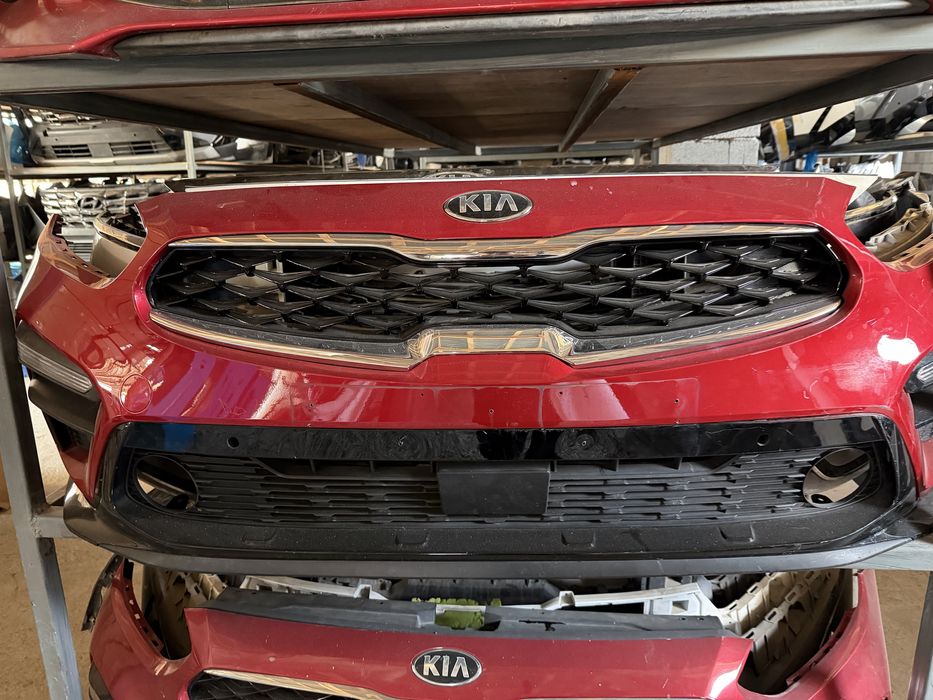 Бампера на Киа К3 передние и задние оригинал