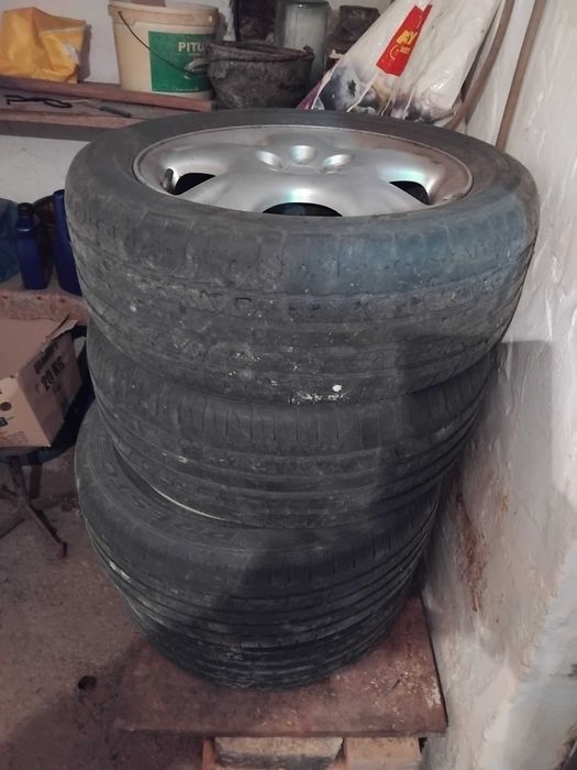 Set Roti pe 205 /55 r 16 jante de fier cu cauciucuri 5 prezoane