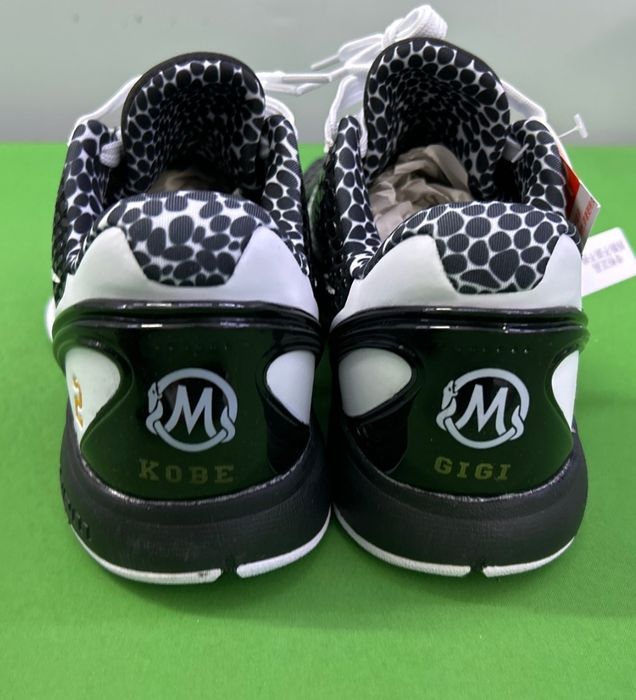 Papuci de basket kobe