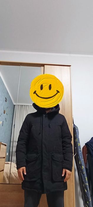 Продам пуховик очень теплый.